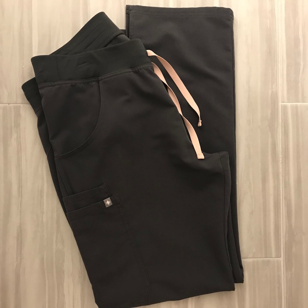 Figs Scrub Pants Size Medium Grey